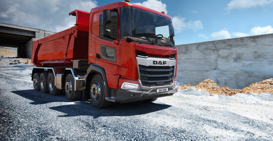 DAF širi svojo ponudbo s tovarniško izdelanim podvozjem 10x4